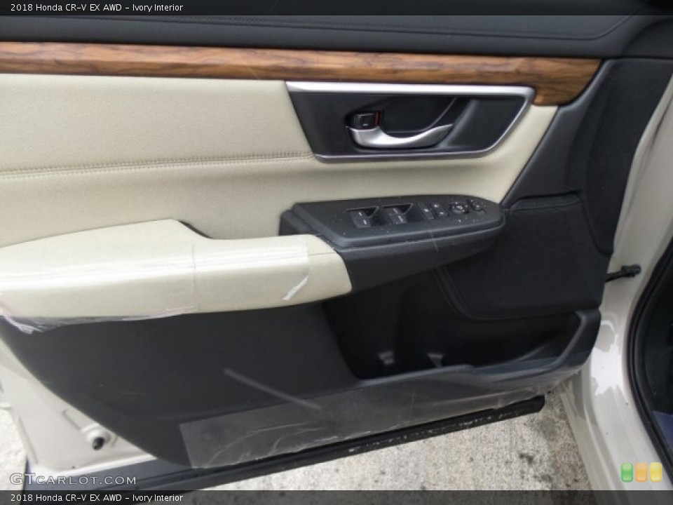 Ivory Interior Door Panel for the 2018 Honda CR-V EX AWD #124665868