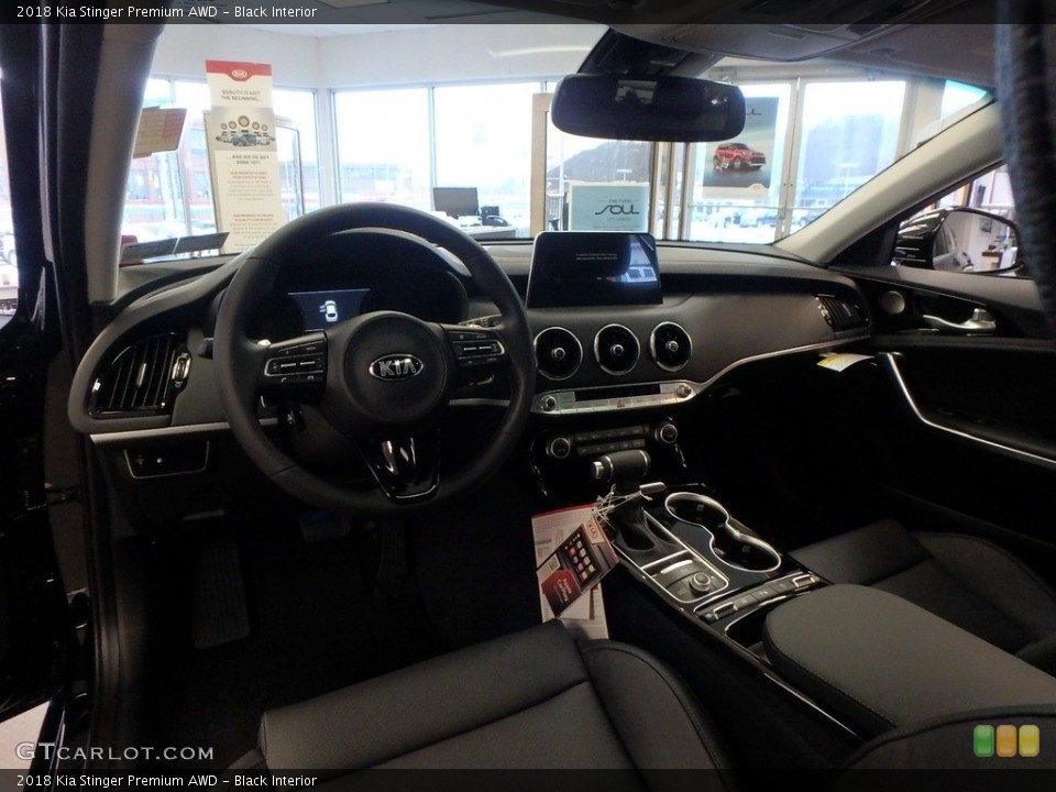 Black Interior Photo for the 2018 Kia Stinger Premium AWD #124666939