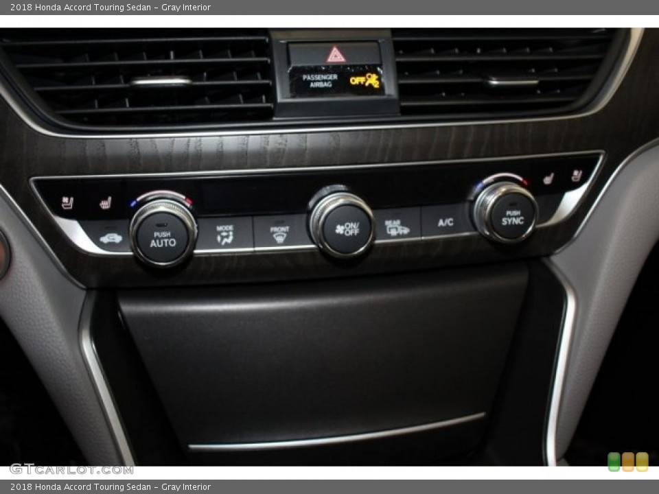 Gray Interior Controls for the 2018 Honda Accord Touring Sedan #124668202