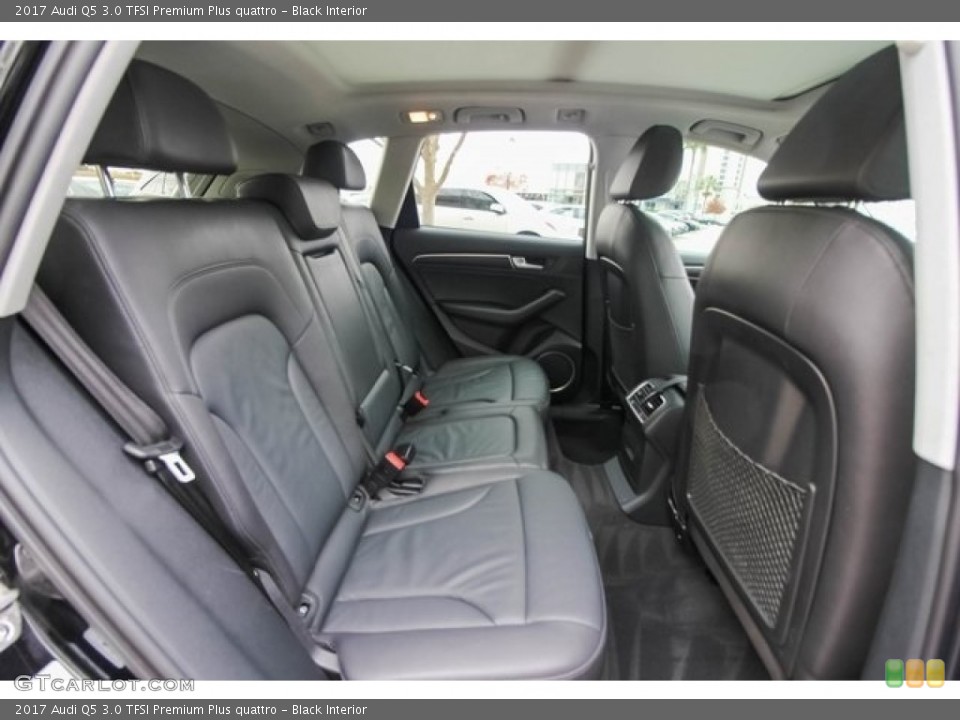 Black Interior Rear Seat for the 2017 Audi Q5 3.0 TFSI Premium Plus quattro #124678285