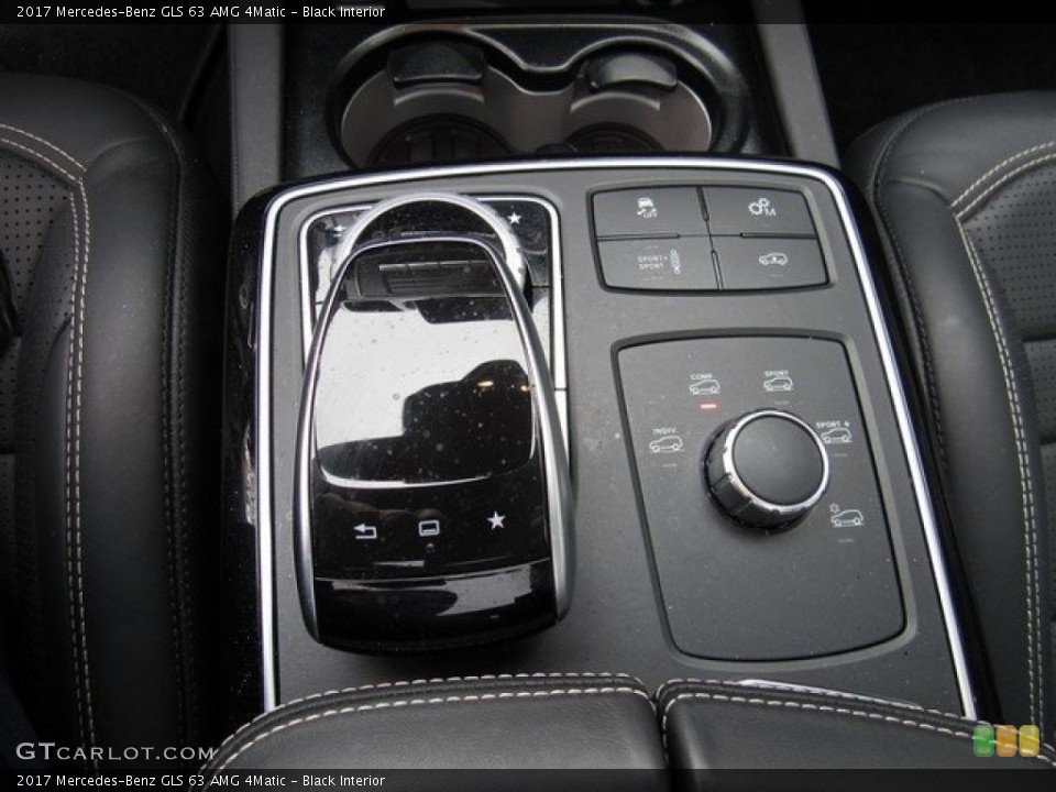 Black Interior Controls for the 2017 Mercedes-Benz GLS 63 AMG 4Matic #124710222