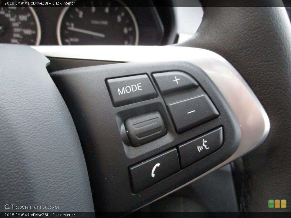 Black Interior Controls for the 2018 BMW X1 xDrive28i #124829857