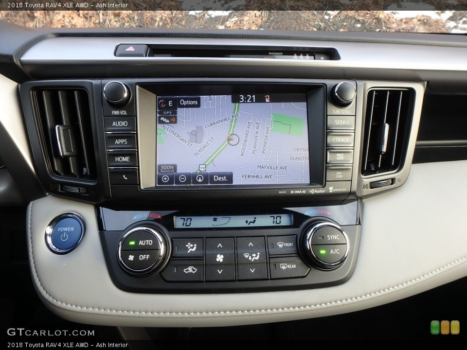 Ash Interior Controls for the 2018 Toyota RAV4 XLE AWD #124839616