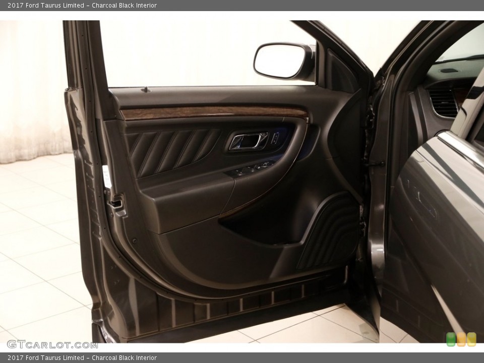 Charcoal Black Interior Door Panel for the 2017 Ford Taurus Limited #124888359
