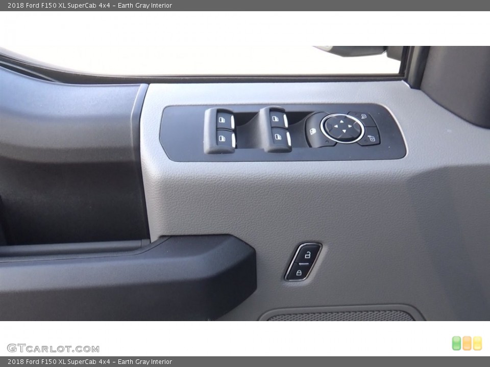 Earth Gray Interior Controls for the 2018 Ford F150 XL SuperCab 4x4 #124989963