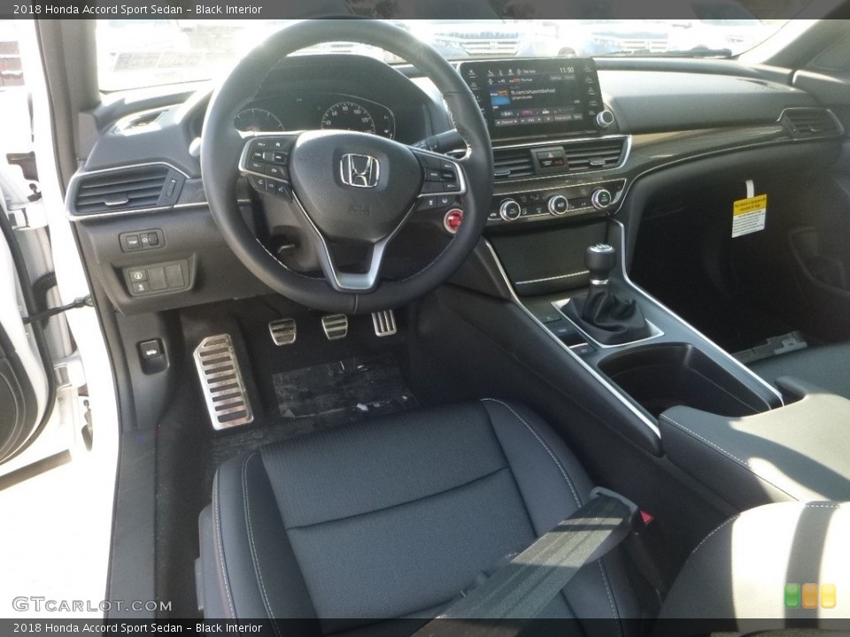 Black Interior Photo for the 2018 Honda Accord Sport Sedan #124997063
