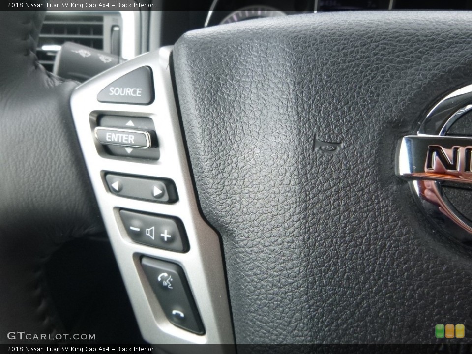Black Interior Controls for the 2018 Nissan Titan SV King Cab 4x4 #125034355