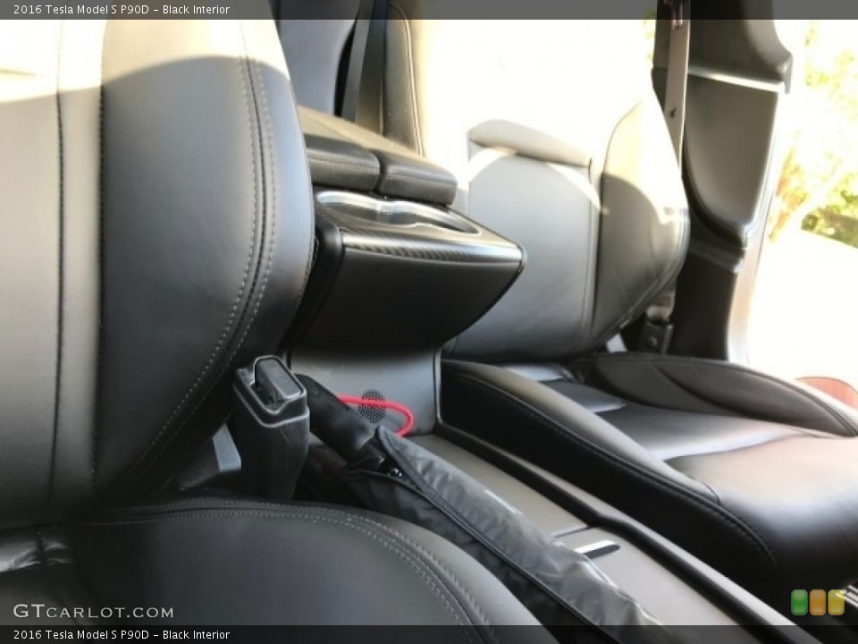 Black Interior Front Seat for the 2016 Tesla Model S P90D #125081336