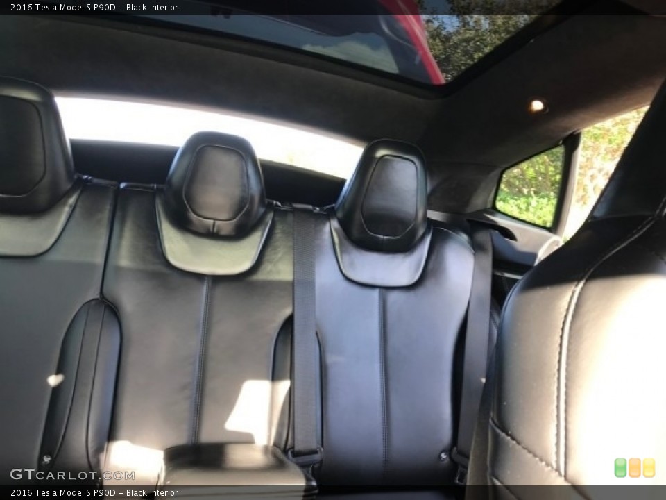 Black Interior Rear Seat for the 2016 Tesla Model S P90D #125081343