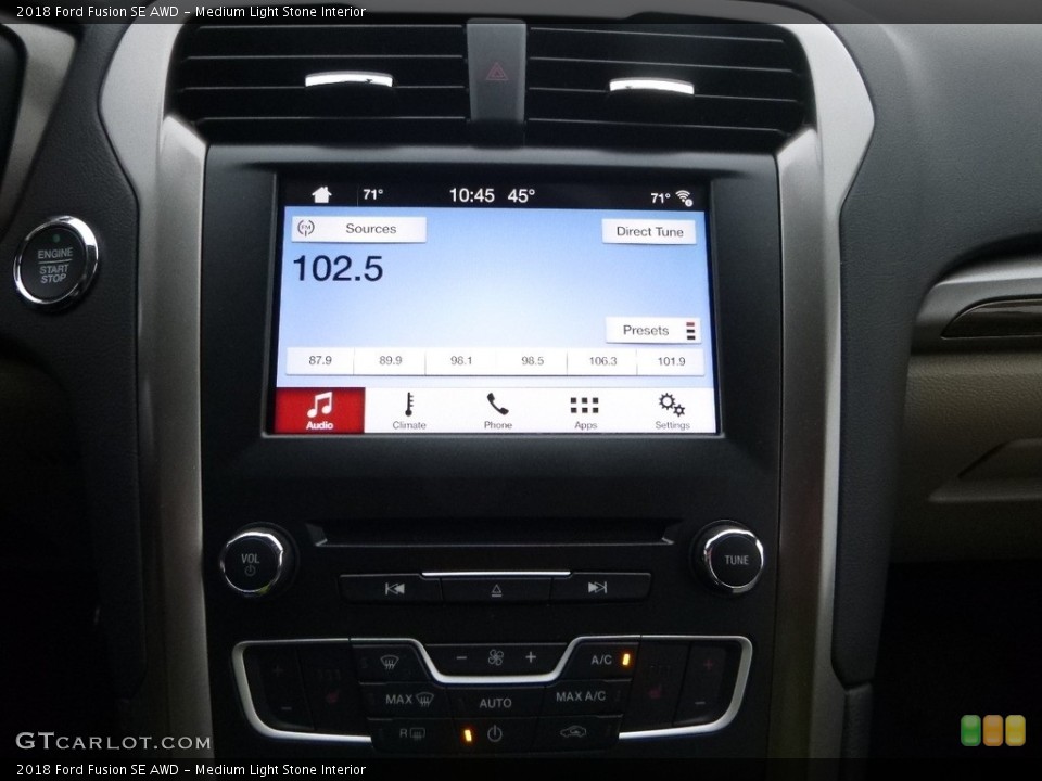 Medium Light Stone Interior Audio System for the 2018 Ford Fusion SE AWD #125132810