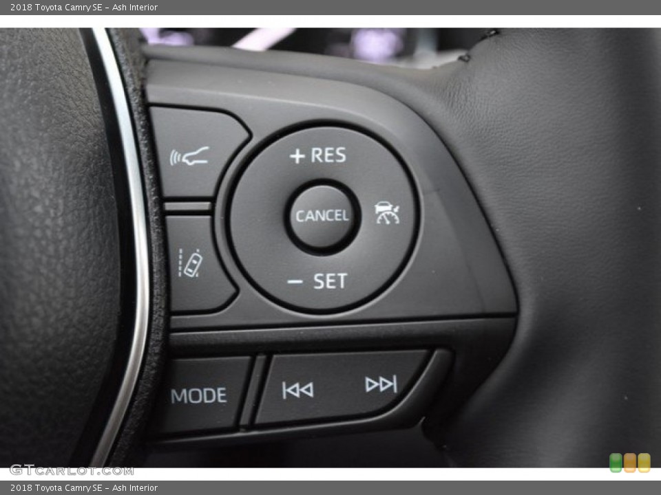 Ash Interior Controls for the 2018 Toyota Camry SE #125184728