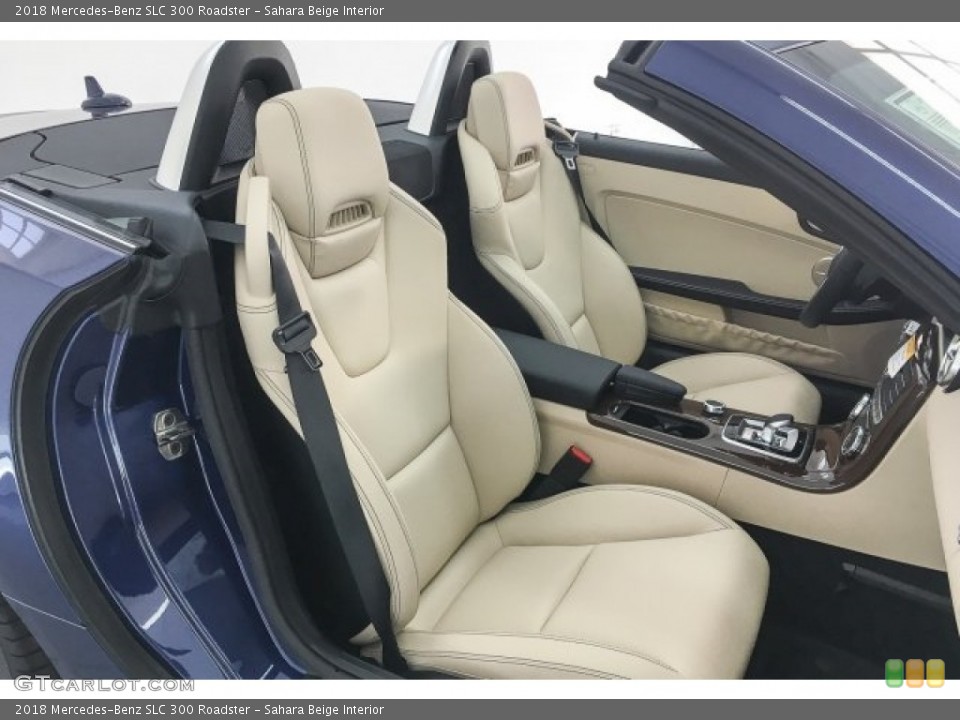 Sahara Beige 2018 Mercedes-Benz SLC Interiors