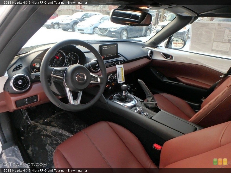 Brown Interior Photo for the 2018 Mazda MX-5 Miata RF Grand Touring #125327801