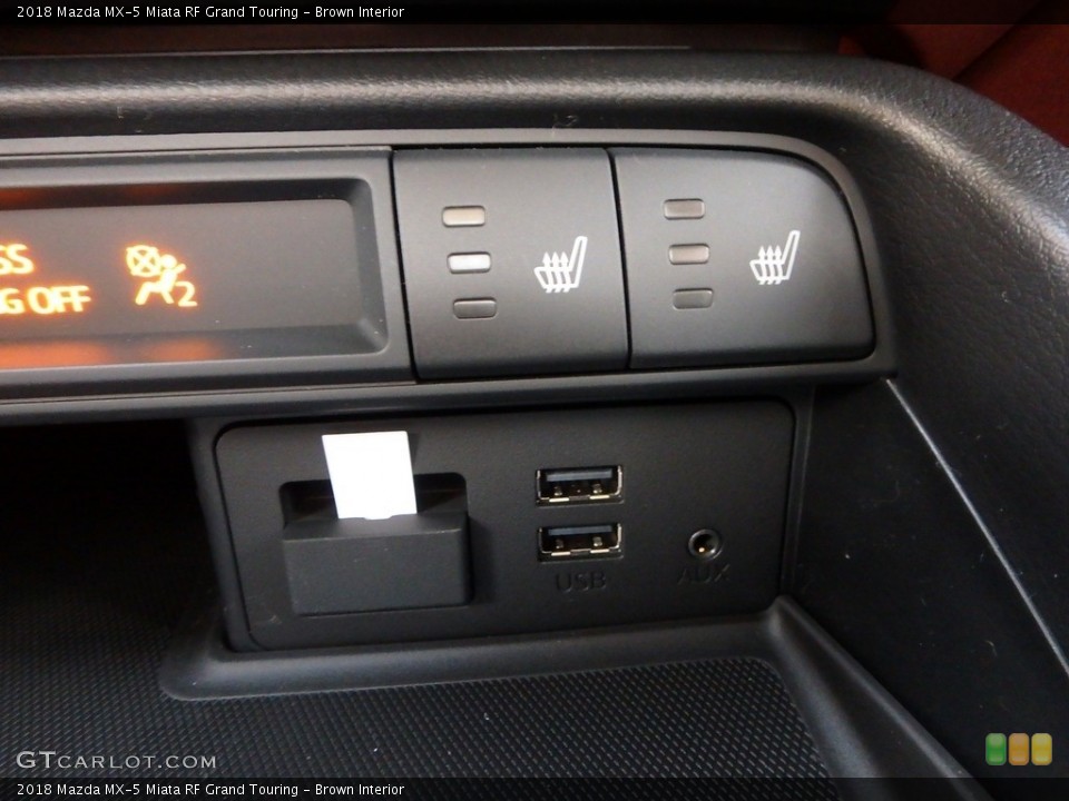 Brown Interior Controls for the 2018 Mazda MX-5 Miata RF Grand Touring #125327951