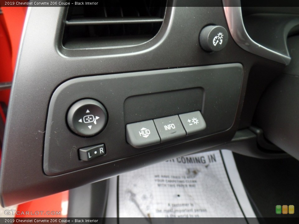 Black Interior Controls for the 2019 Chevrolet Corvette Z06 Coupe #125445832