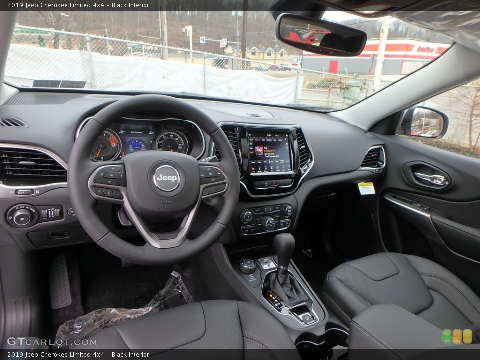 Black Interior Photo for the 2019 Jeep Cherokee Limited 4x4 #125456079