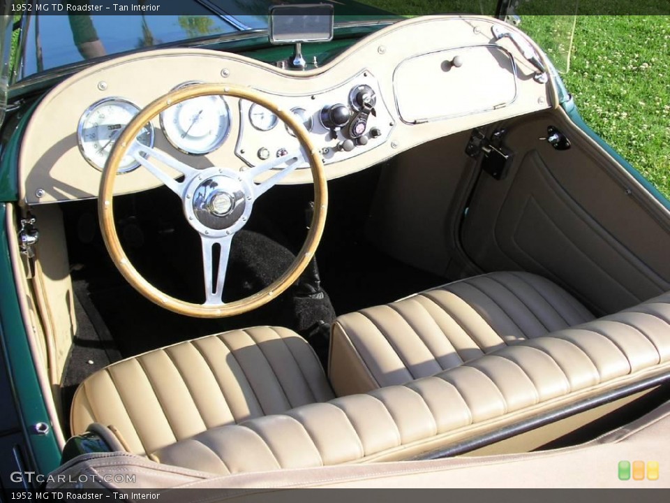 Tan 1952 MG TD Interiors
