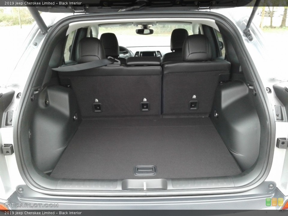 Black Interior Trunk for the 2019 Jeep Cherokee Limited #125551158