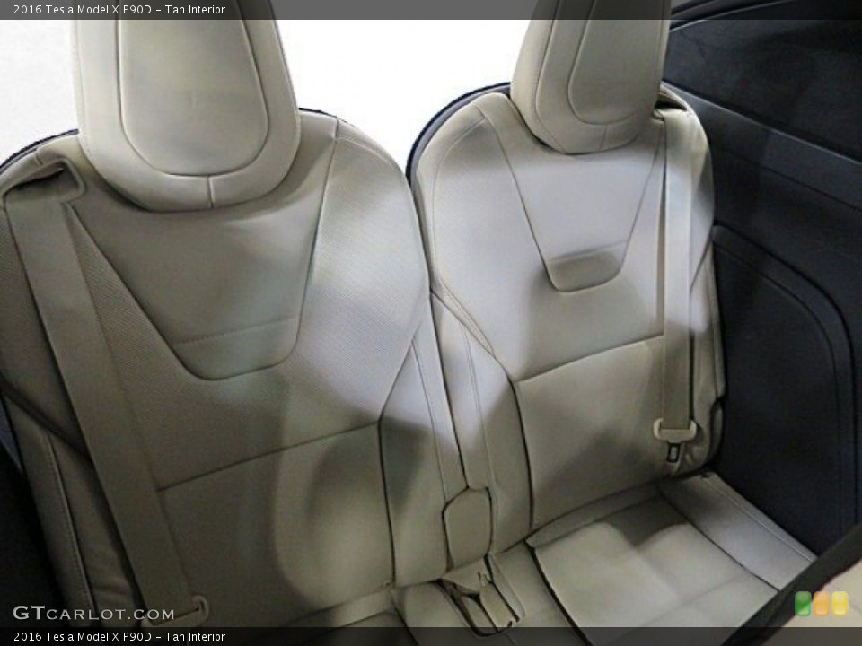 Tan Interior Rear Seat for the 2016 Tesla Model X P90D #125564925