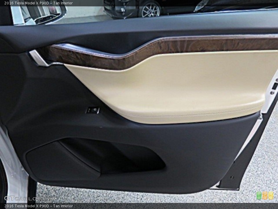Tan Interior Door Panel for the 2016 Tesla Model X P90D #125564964