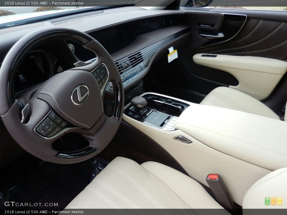 Parchment Interior Photo for the 2018 Lexus LS 500 AWD #125601850