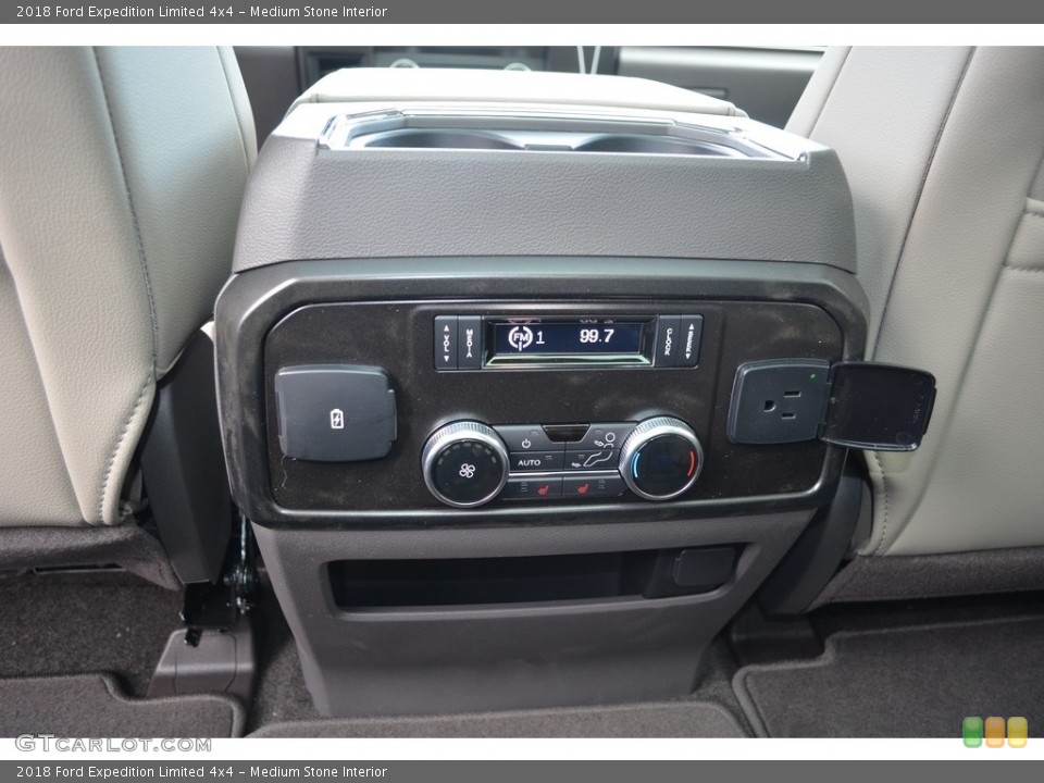 Medium Stone Interior Controls for the 2018 Ford Expedition Limited 4x4 #125634186
