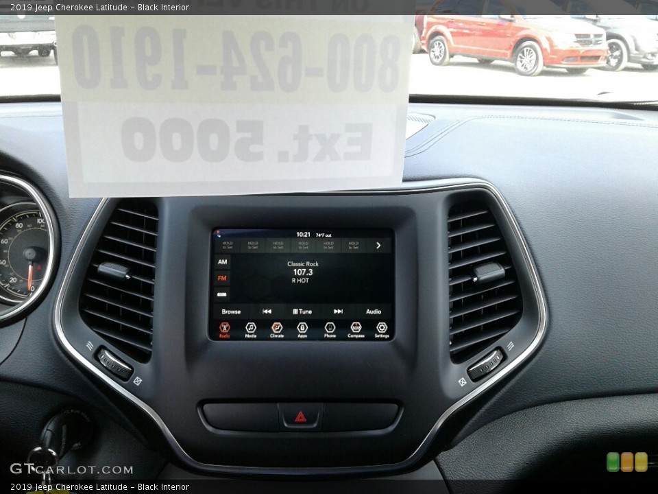 Black Interior Controls for the 2019 Jeep Cherokee Latitude #125738709