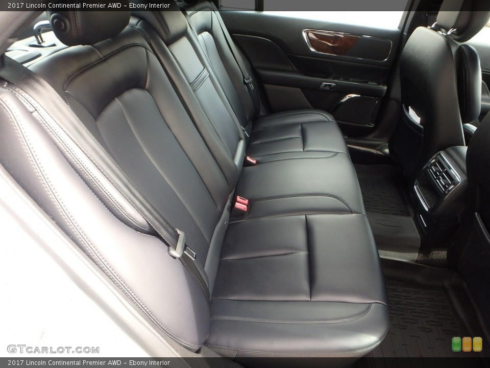 Ebony Interior Rear Seat for the 2017 Lincoln Continental Premier AWD #125775844