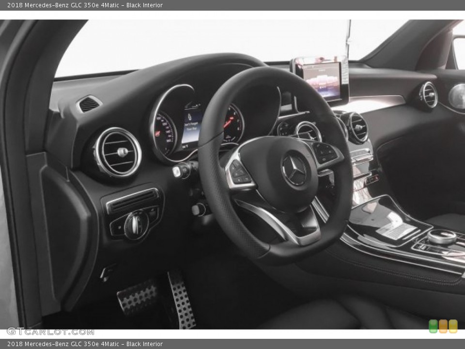 Black Interior Dashboard for the 2018 Mercedes-Benz GLC 350e 4Matic #125951805