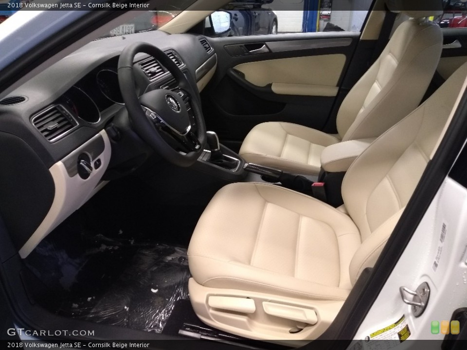 Cornsilk Beige Interior Photo for the 2018 Volkswagen Jetta SE #125987370