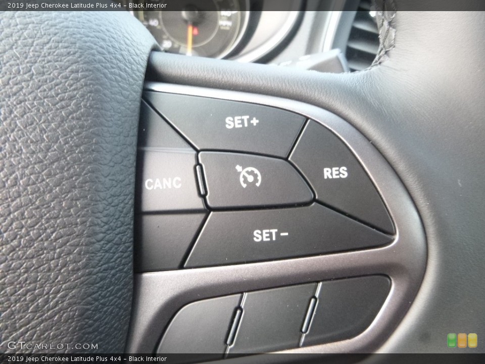Black Interior Controls for the 2019 Jeep Cherokee Latitude Plus 4x4 #126052013