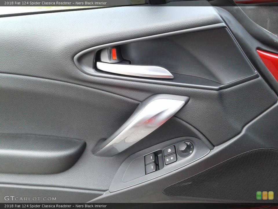 Nero Black Interior Controls for the 2018 Fiat 124 Spider Classica Roadster #126073004