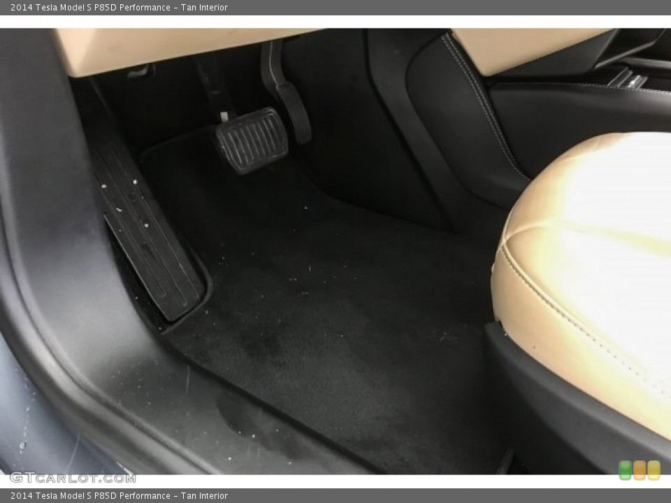 Tan Interior Controls for the 2014 Tesla Model S P85D Performance #126083625