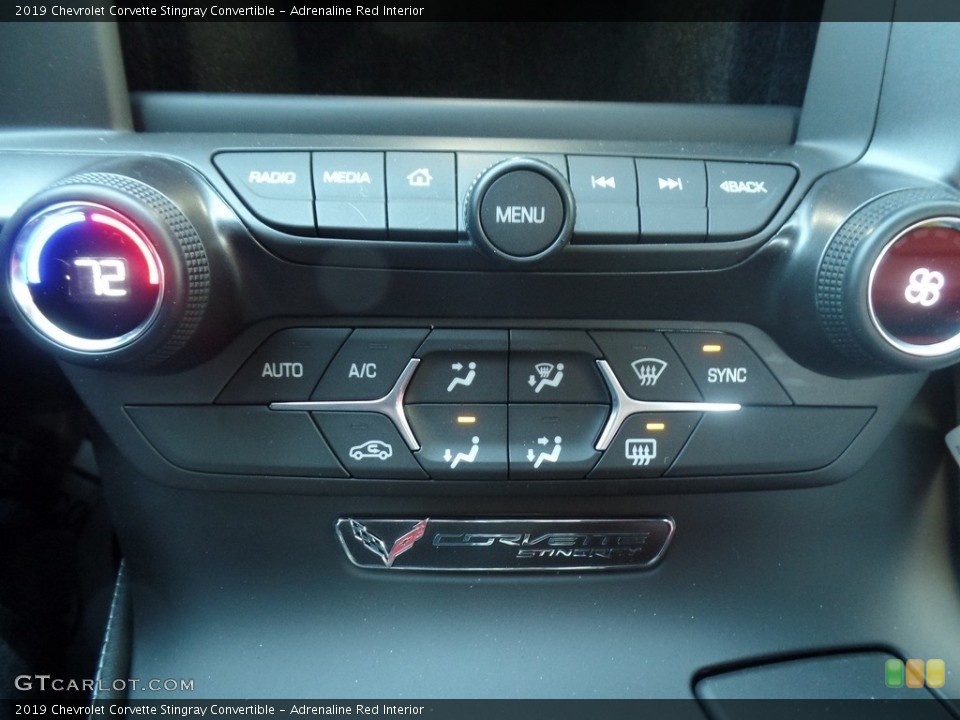 Adrenaline Red Interior Controls for the 2019 Chevrolet Corvette Stingray Convertible #126107063