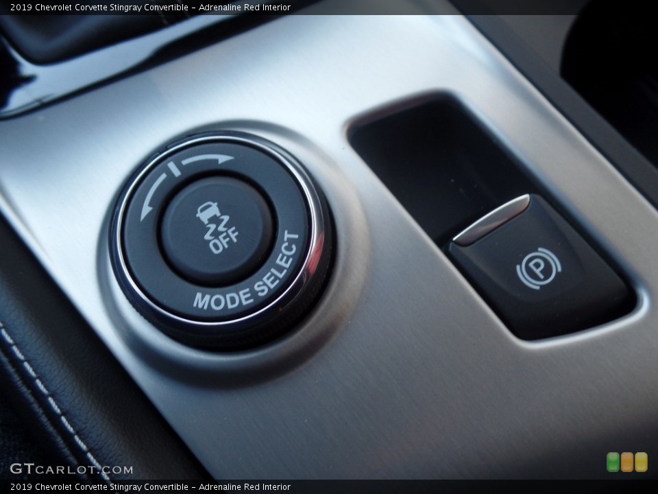 Adrenaline Red Interior Controls for the 2019 Chevrolet Corvette Stingray Convertible #126107150