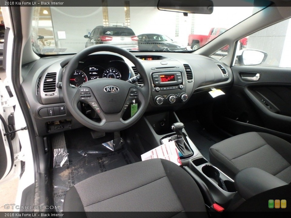 Black Interior Photo for the 2018 Kia Forte LX #126130513