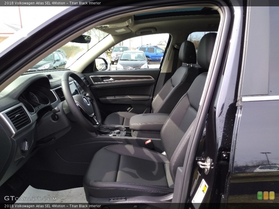 Titan Black Interior Front Seat for the 2018 Volkswagen Atlas SEL 4Motion #126168378