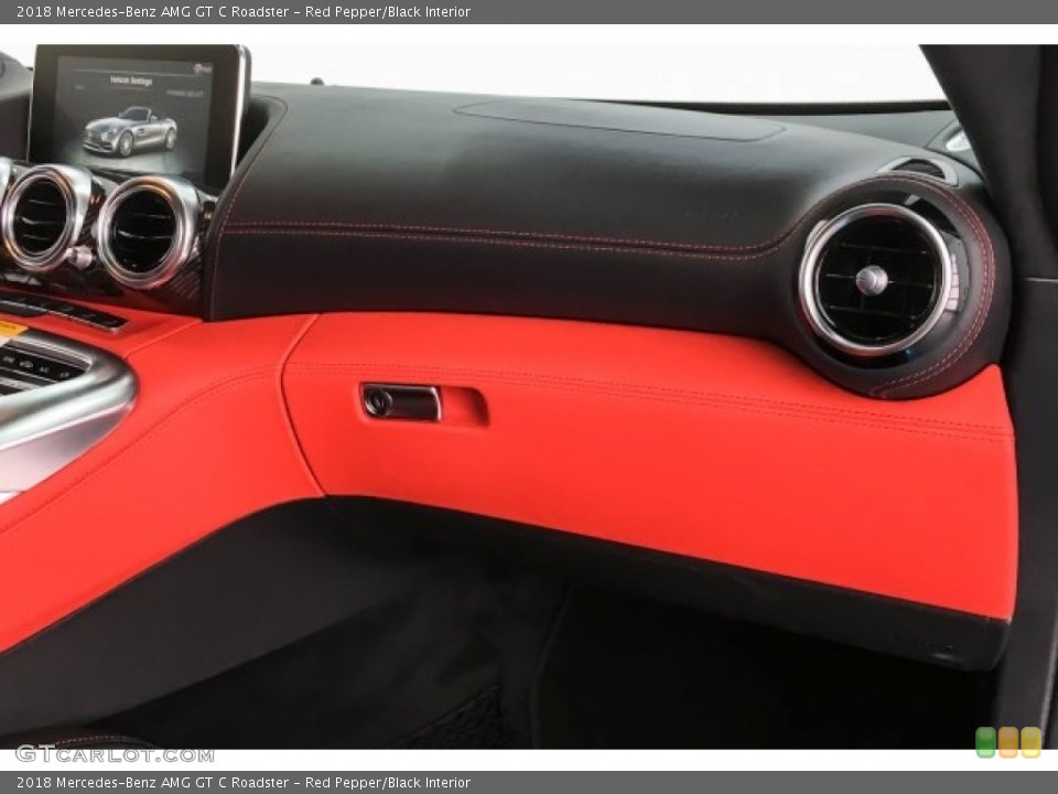Red Pepper/Black Interior Dashboard for the 2018 Mercedes-Benz AMG GT C Roadster #126197051