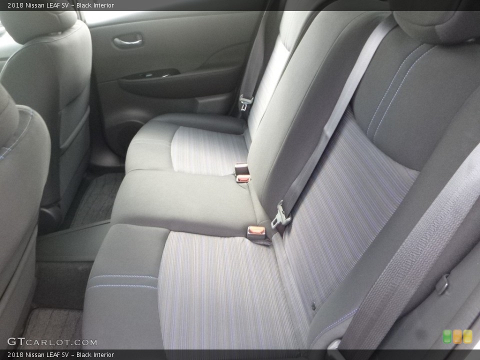Black Interior Rear Seat for the 2018 Nissan LEAF SV #126231141