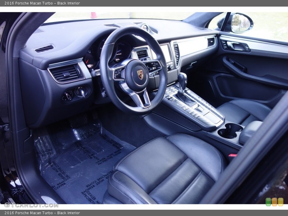 Black Interior Front Seat for the 2016 Porsche Macan Turbo #126232728