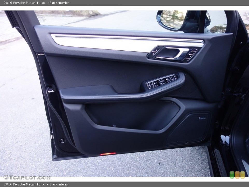 Black Interior Door Panel for the 2016 Porsche Macan Turbo #126232758