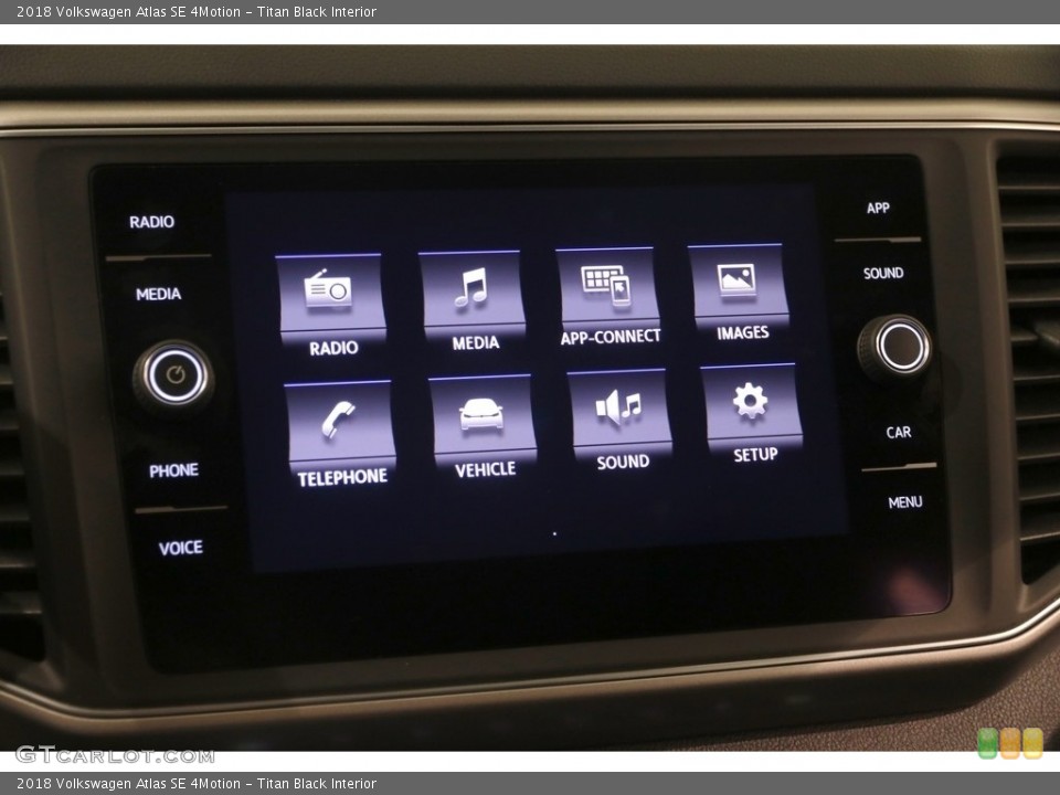 Titan Black Interior Controls for the 2018 Volkswagen Atlas SE 4Motion #126324966