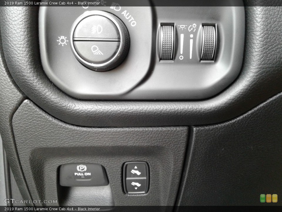 Black Interior Controls for the 2019 Ram 1500 Laramie Crew Cab 4x4 #126348956