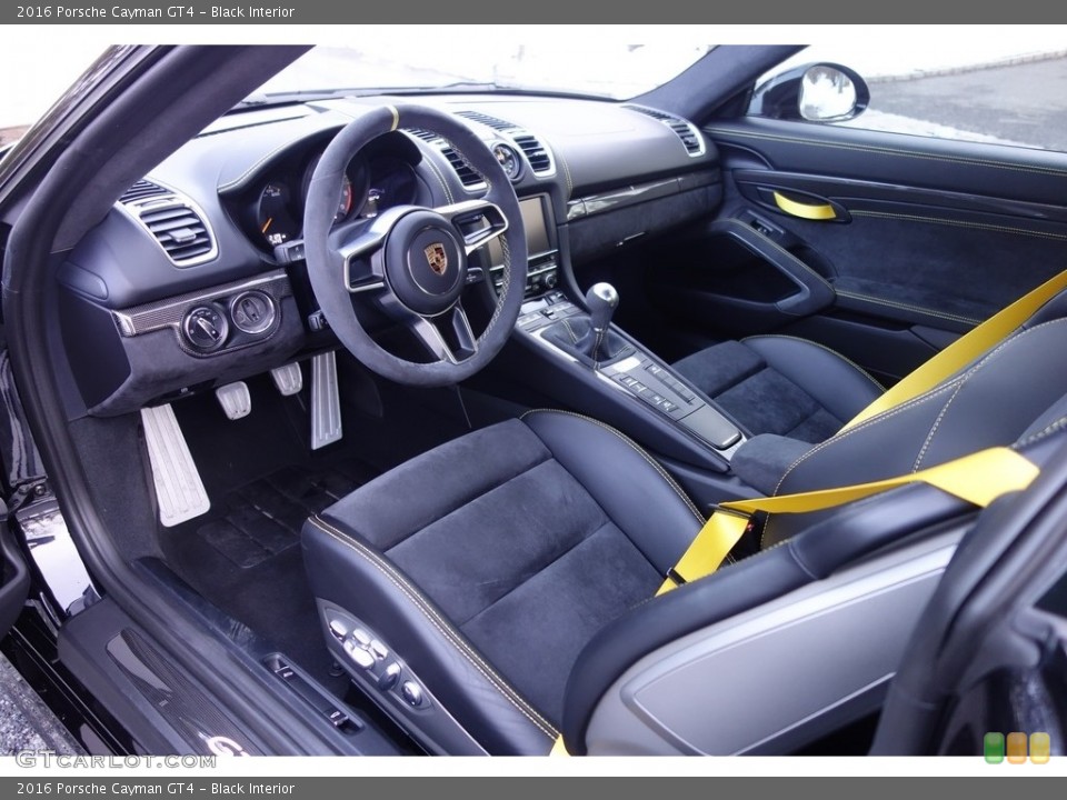 Black Interior Photo for the 2016 Porsche Cayman GT4 #126393462