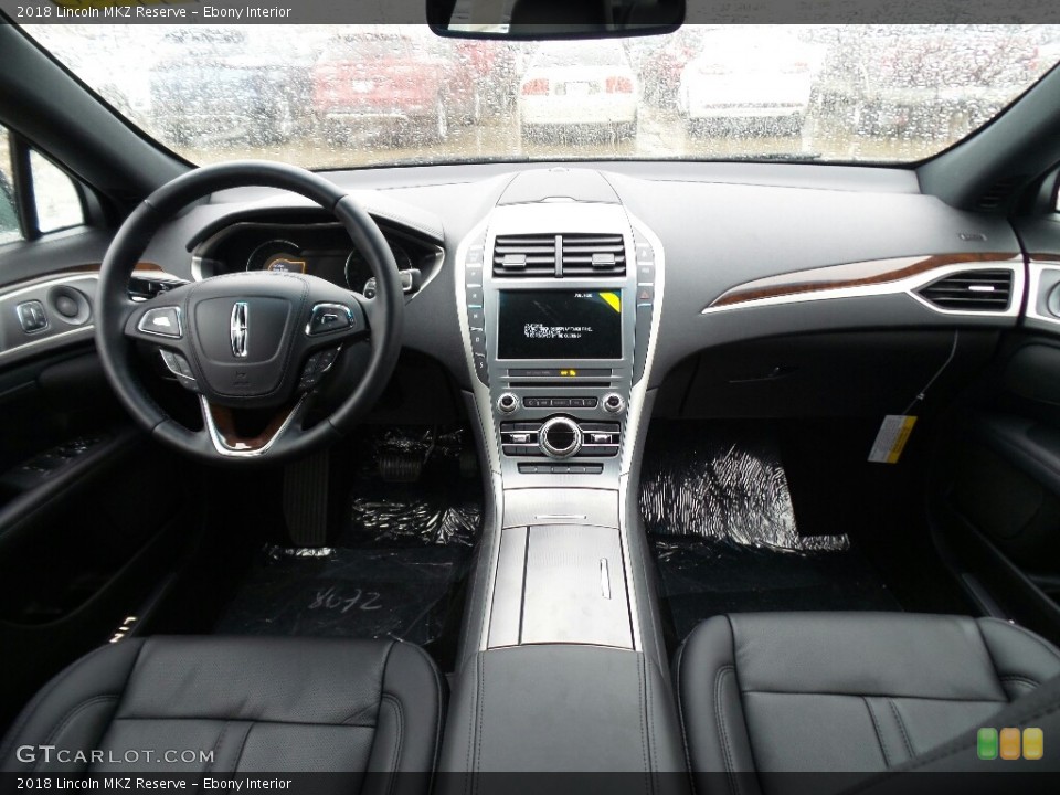 Ebony Interior Photo for the 2018 Lincoln MKZ Reserve #126420421