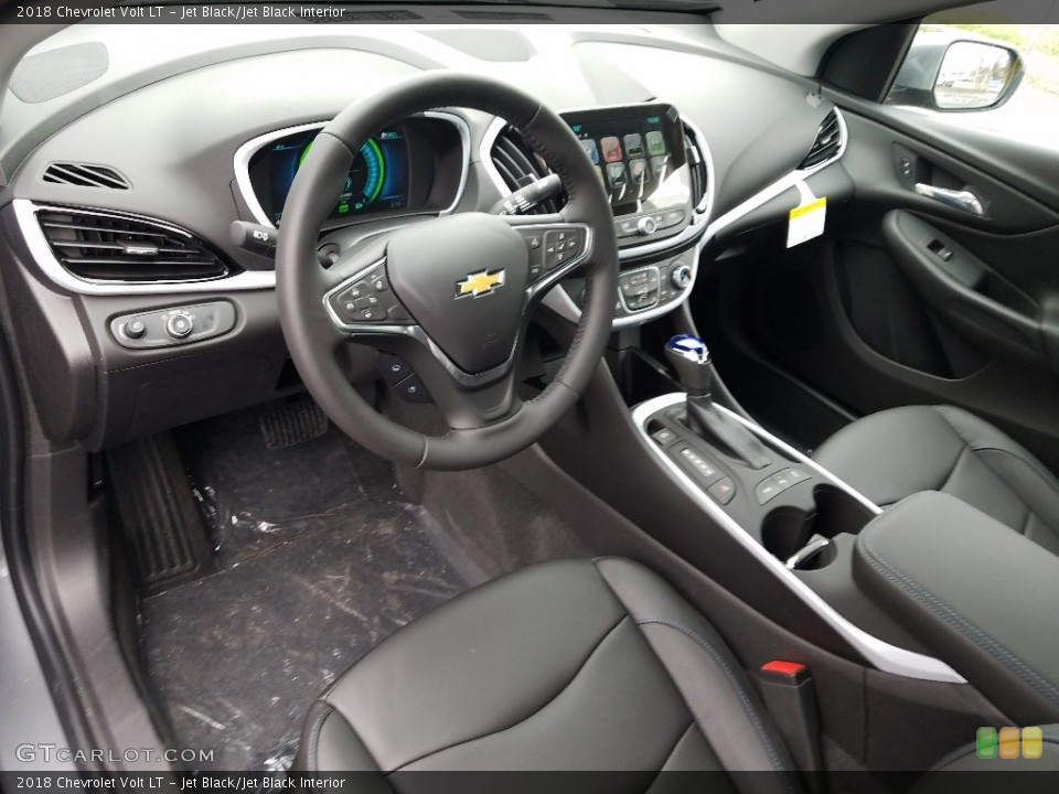 Jet Black/Jet Black Interior Photo for the 2018 Chevrolet Volt LT #126472463