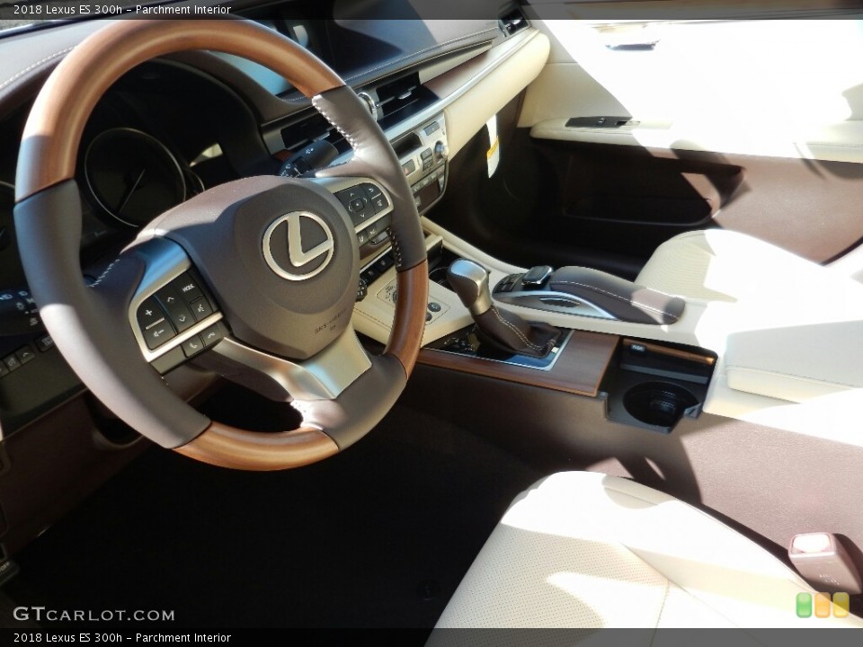 Parchment Interior Steering Wheel for the 2018 Lexus ES 300h #126499277