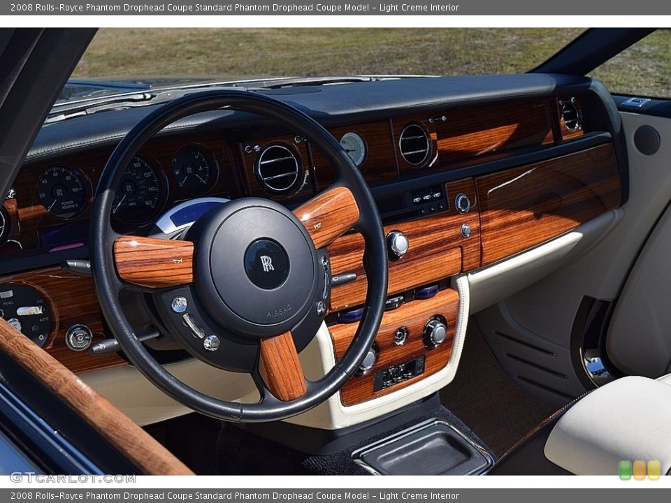 Light Creme Interior Dashboard for the 2008 Rolls-Royce Phantom Drophead Coupe  #126518231