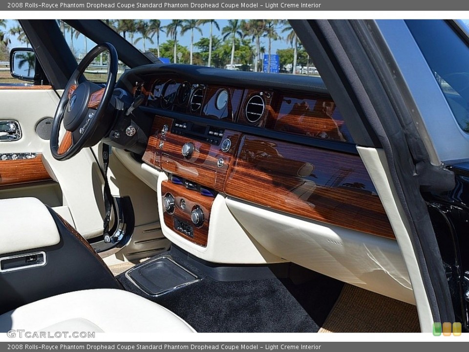 Light Creme Interior Dashboard for the 2008 Rolls-Royce Phantom Drophead Coupe  #126518339