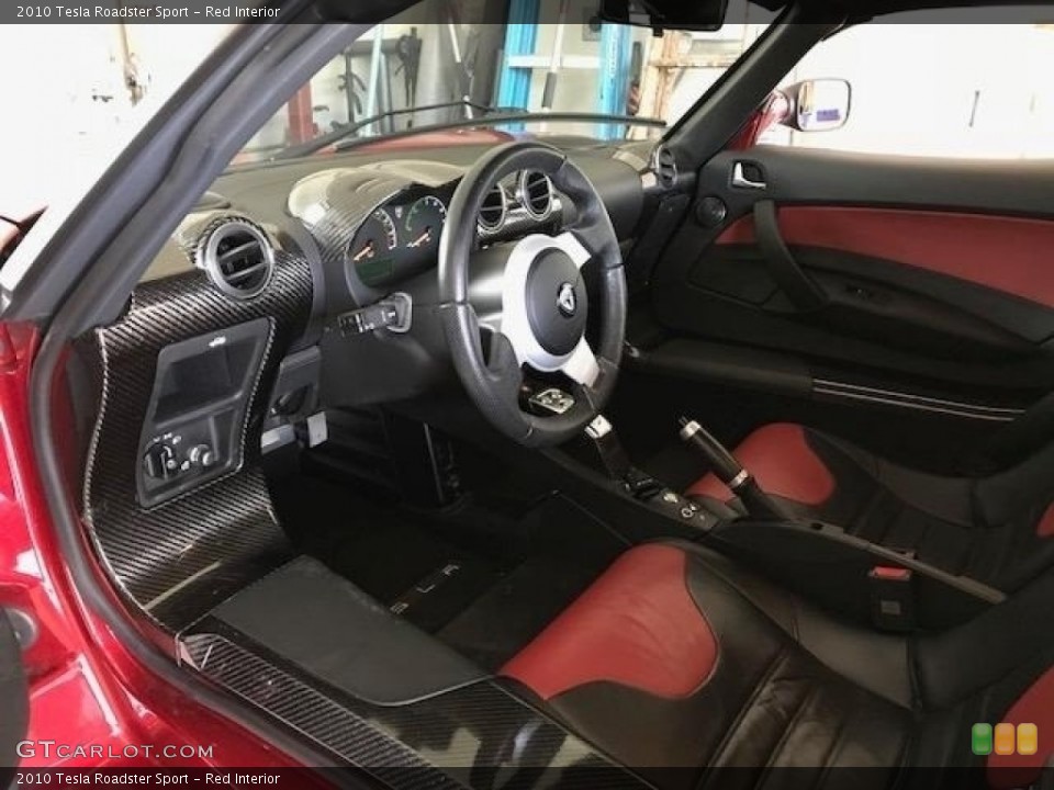 Red Interior Photo for the 2010 Tesla Roadster Sport #126529991